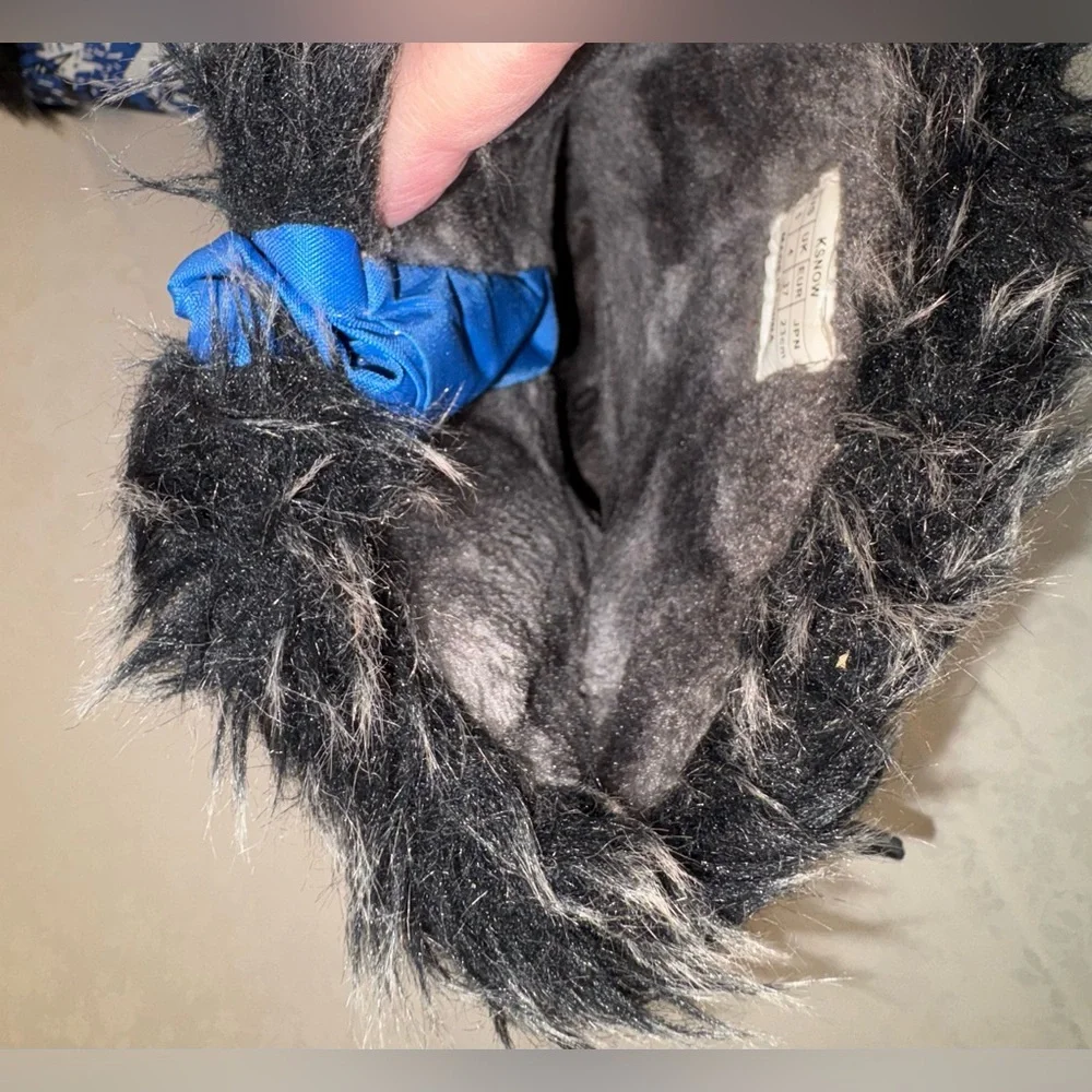 EUC Snow Boots: Unisex, Waterproof, Zip Closure, Lace Tightener, Faux-Fur Lined